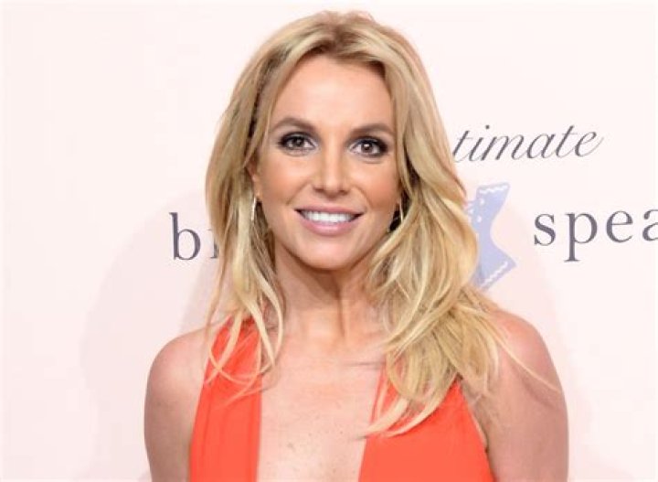 10 Former Teen Idols Who Are Megastars Today — Celebwell