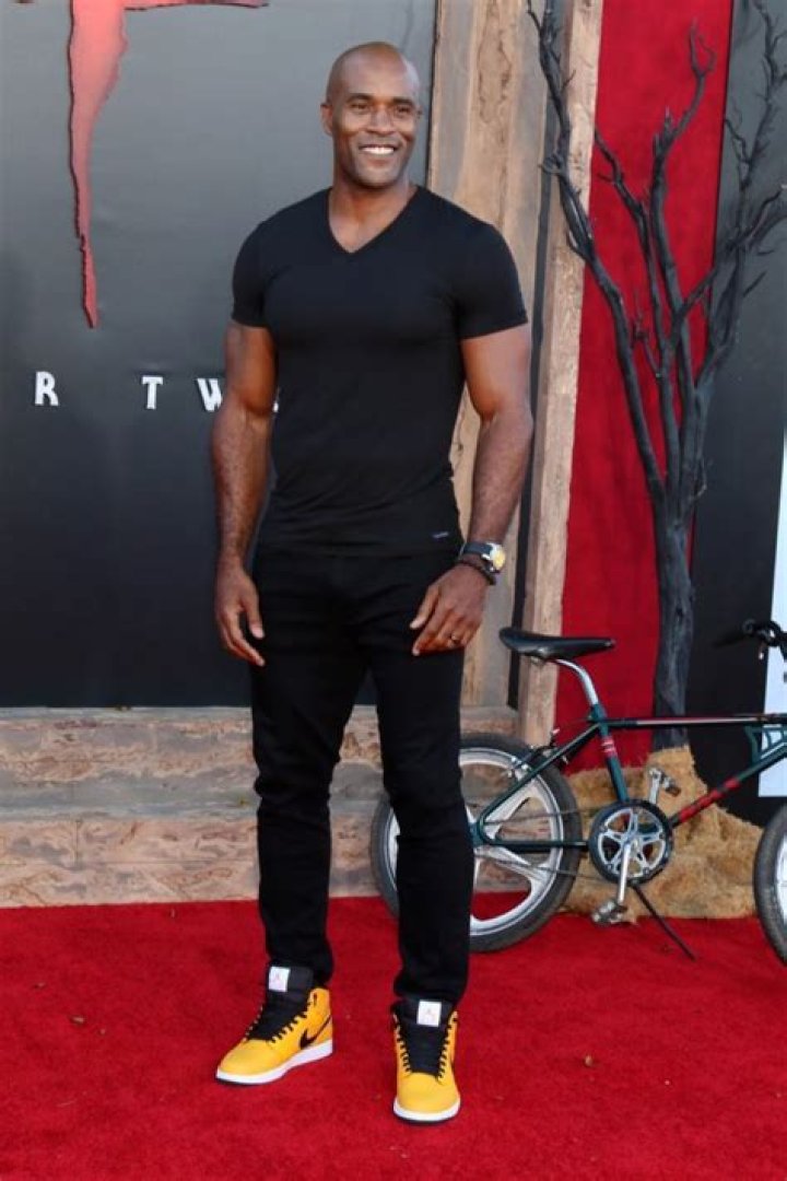 15 Amazing Bodies of Yellowstone Spinoff Stars