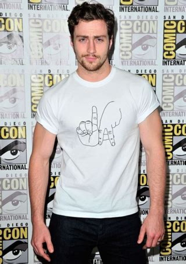 Aaron Taylor Johnson Body Measurements Height Weight Shoe Size Vital Stats Bio