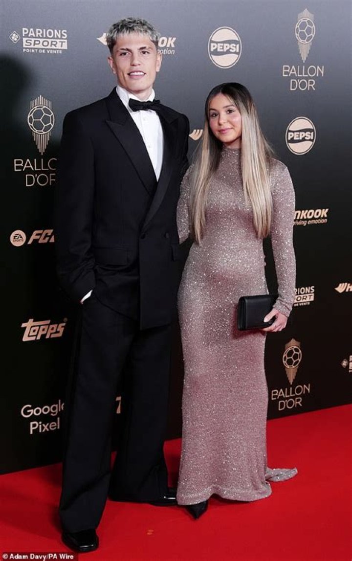 Alejandro Garnacho Girlfriend Eva Garcia Wiki, Age, Parents, Height & Net Worth