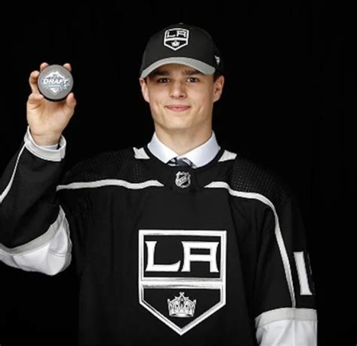 Alex Turcotte Wiki, Stats, College, Net Worth, Age & More