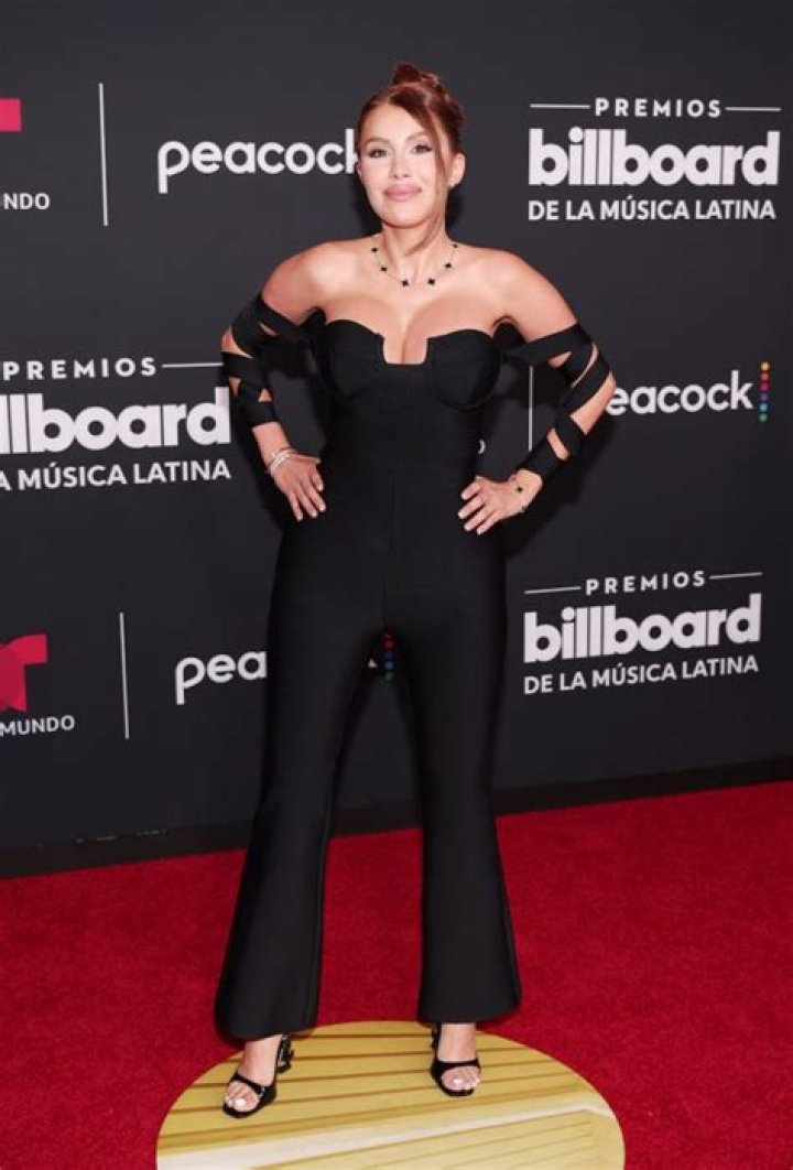 Alexa Dellanos in Bathing Suit is "Feeling Like a Mermaid" — Celebwell