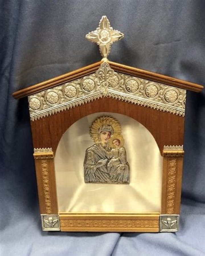 Altar Crown Case - Wood — Blessed Celebration
