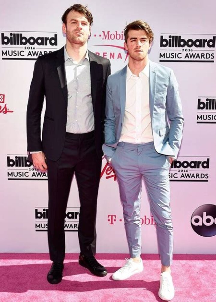 Andrew Taggart Height Weight Shoe Size Body Measurements Statistics