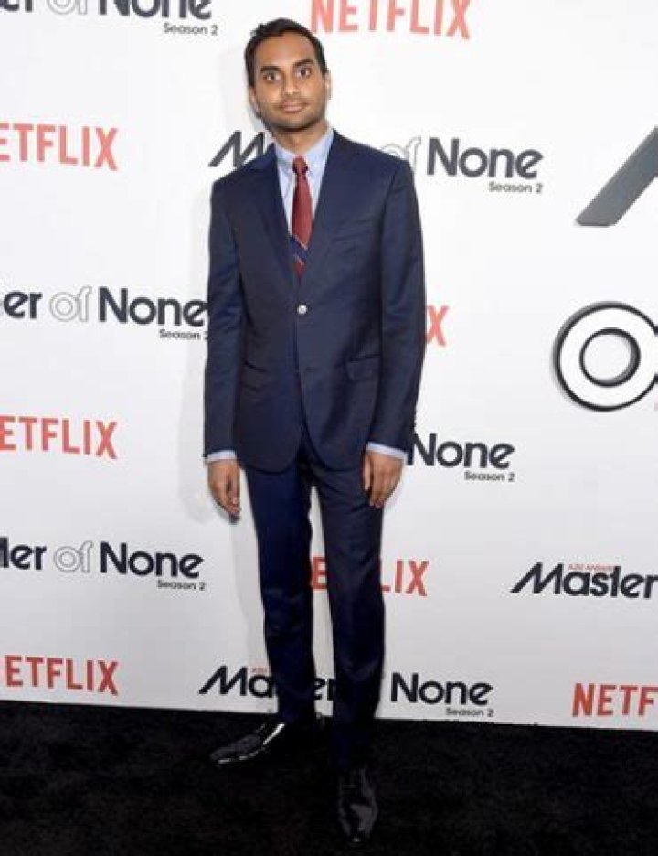 Aziz Ansari Height Weight Shoe Size Body Measurements Facts