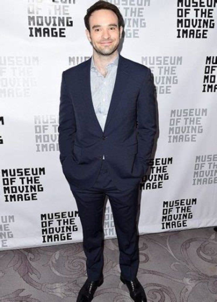 Charlie Cox Body Measurements Height Weight Shoe Size Age Facts Family Wiki