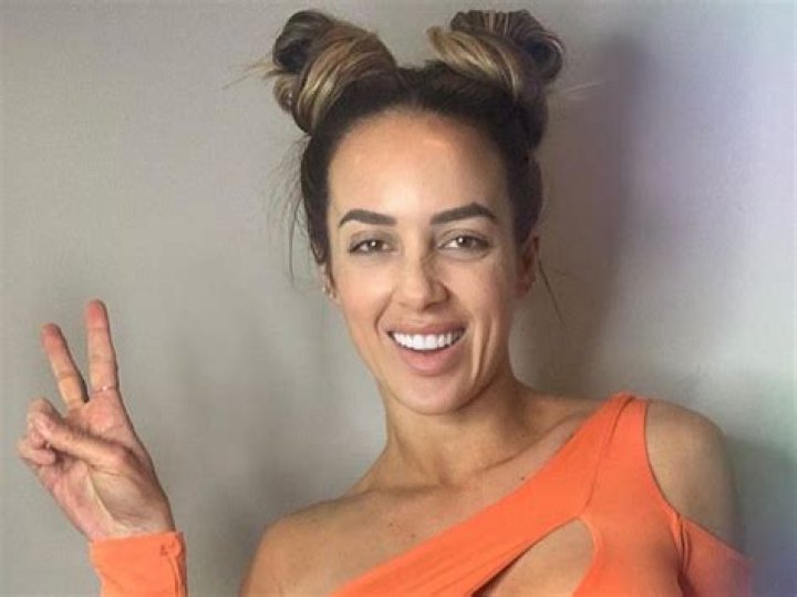 Chelsea Green in Bathing Suit Enjoys "Winter in Florida" — Celebwell