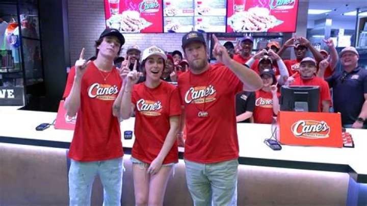 Dave Portnoy, Josh Richards & Bri Chickenfry net worth, income and estimated earnings of Youtuber channel