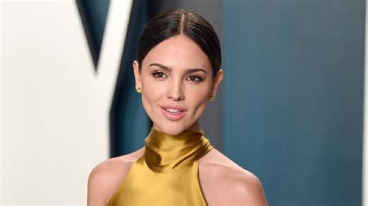 Eiza González Net Worth
