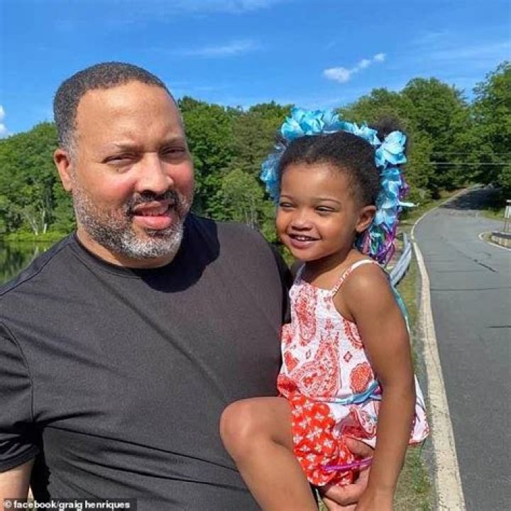 Elise Finch Wiki, Obituary, Age, Husband, Kids, Net Worth & More