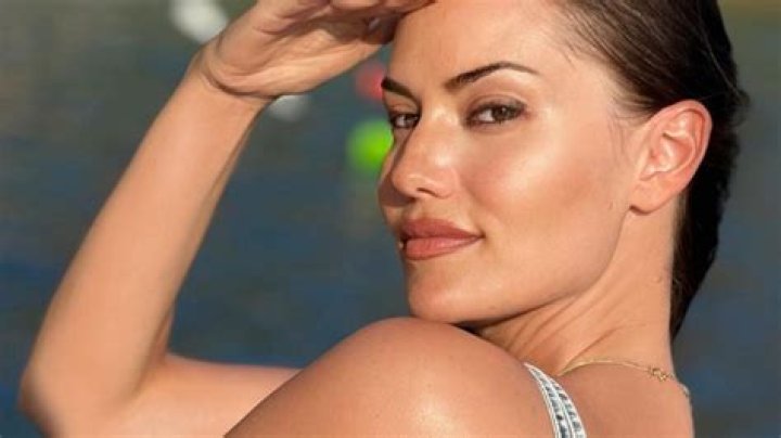 Fahriye Evcen Shares Swimsuit Photo as a "Beauty" — Celebwell