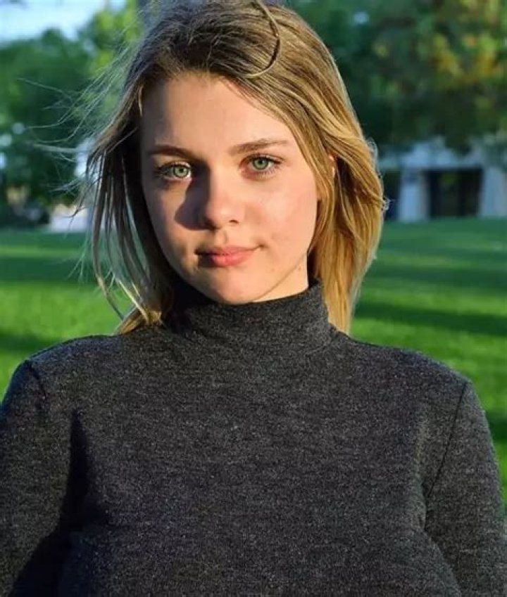 Gabbie Carter Biography, Wiki, Net Worth, Height, Weight & More