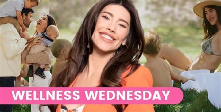 Jacqueline Macinnes Wood in Workout Gear Says "Happy Sunday"
