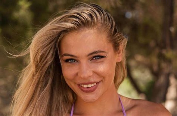 Jutta Leerdam in Bathing Suit Hit "Miami and Tulum" — Celebwell