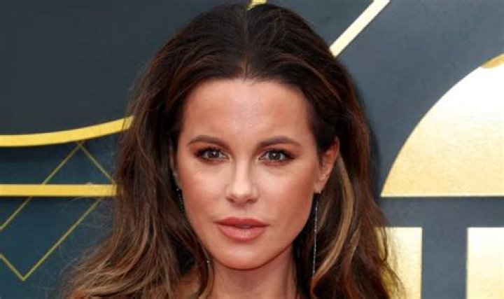 Kate Beckinsale – Height, Weight, Bra Size, Measurements & Bio