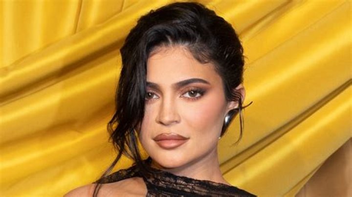 Kylie Jenner in Bathing Suit is "Home" — Celebwell