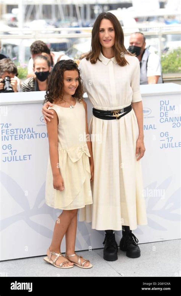 Lilou Siauvaud Wiki, Age, Height, Parents & Education