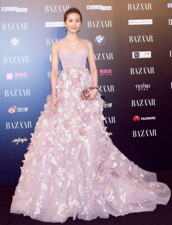 Liu Shishi Body Measurements Height Weight Bra Size Age Stats Facts