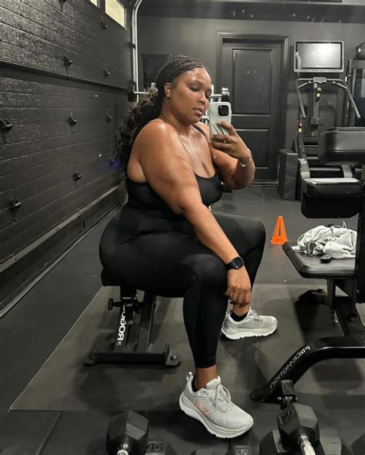 Lizzo in Workout Gear Says "Thank You" When Recording New Music
