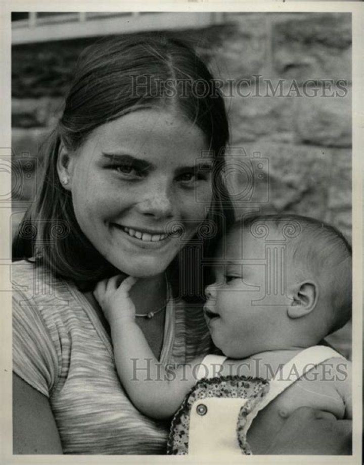 Mariel Hemingway Biography - Facts, Childhood, Family Life & Achievements