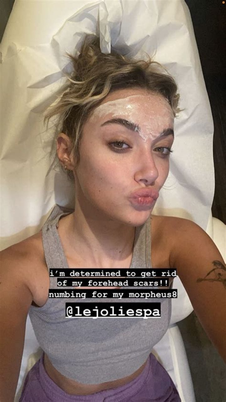 Olivia O’Brien Body Measurements Height Weight Age Facts Vital Stats