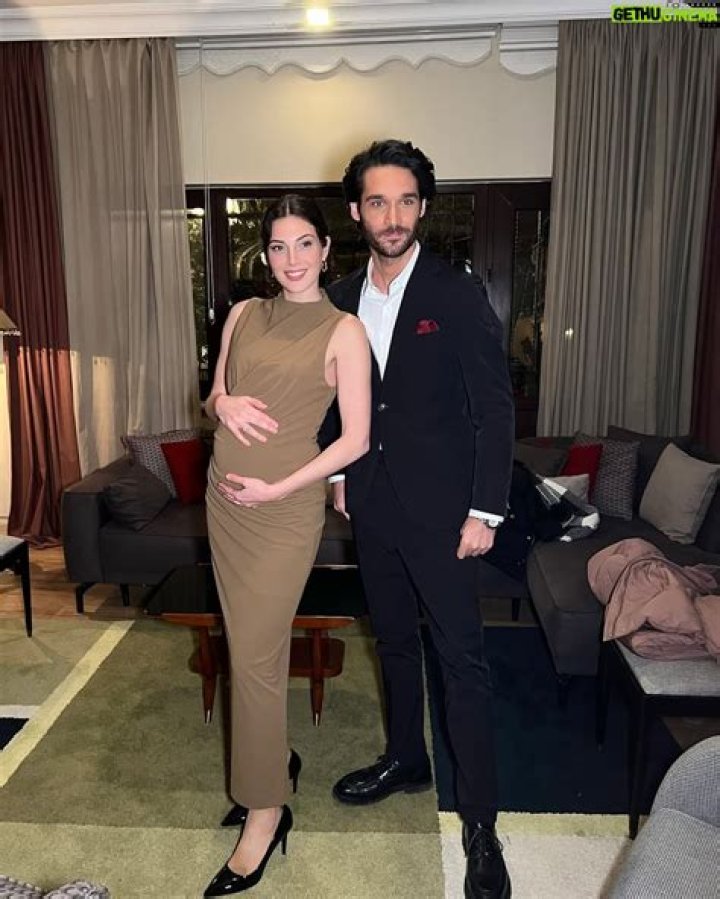 Razane Jammal Wiki, Age, Height, Net Worth, Husband, Boyfriend & More