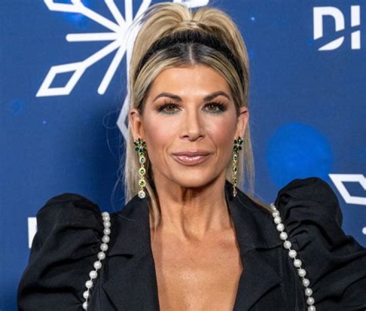 RHOC Star Alexis Bellino In Workout Gear Loves “Training Together”