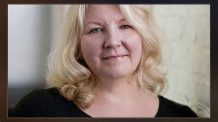 Susan Mikula Biography - Facts, Childhood, Family Life & Achievements