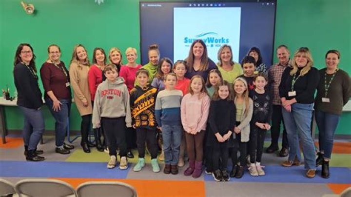 Toby Maykuth Dies By Suicide, Smithfield Elementary School Kindergarten Teacher