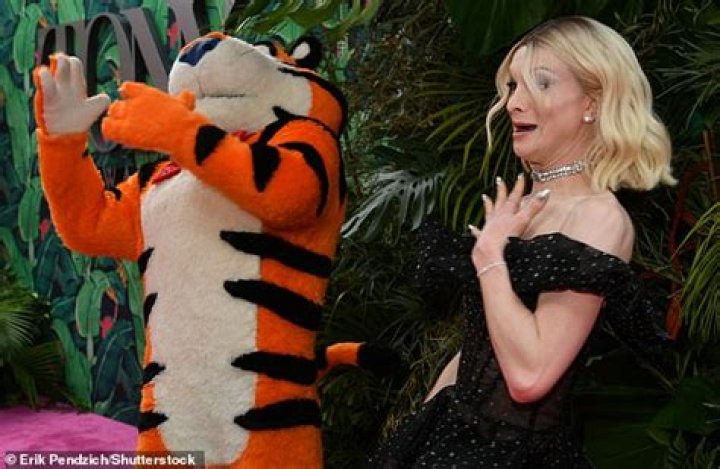 Who voices Tony the Tiger 2021? – Celebrity