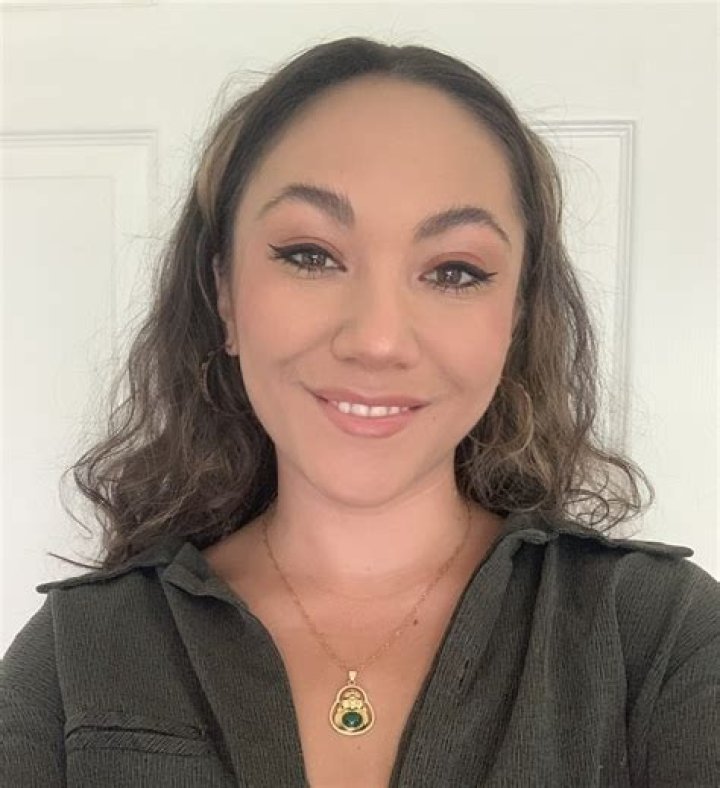 Why Did Samantha Diaz Leave Hollywood Records? – Celebrity