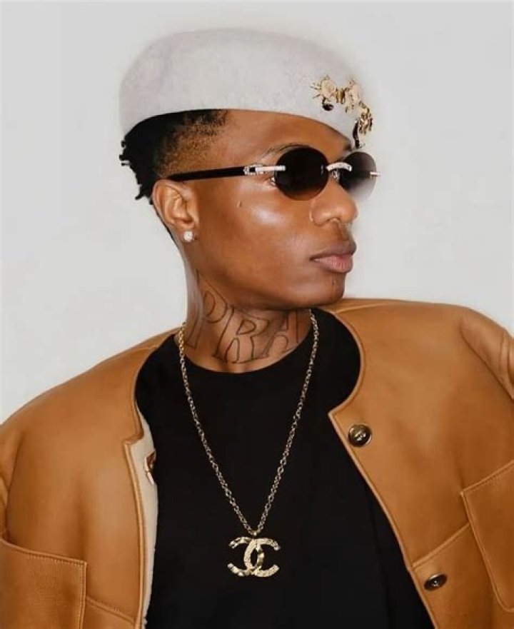 Wizkid (Ayodeji Ibrahim Balogun) Biography – Facts, Childhood, Family of Nigerian Singer-songwriter